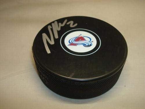 Ник Холдън подписа хокей шайба Колорадо Аваланш с автограф 1А - за Миене на НХЛ с автограф