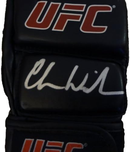 Тренировочная Ръкавица UFC с автограф на Крис Всеамериканца Вайдмана с доказателство, Снимка на Крис, Подписывающего